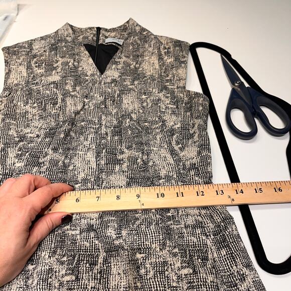 MM La Fleur Gray Patterned Sleeveless Shift Dress Sz 0 - Picture 9 of 11